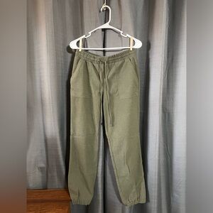 S | Gently Worn Nine West Olive Green Jogger-Type Casual Pants